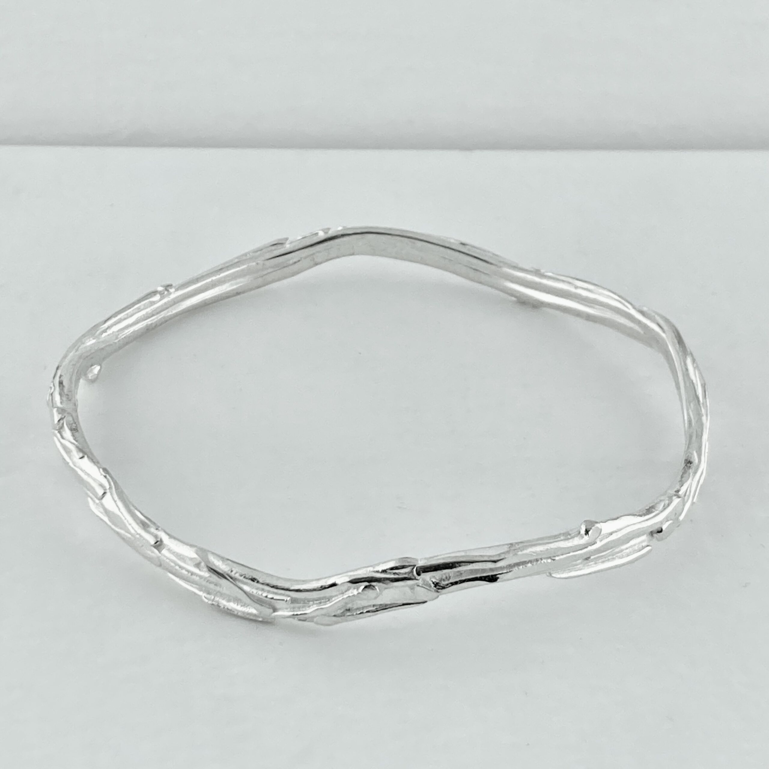Argentium Silver Wavy Bark Bangle – X Large