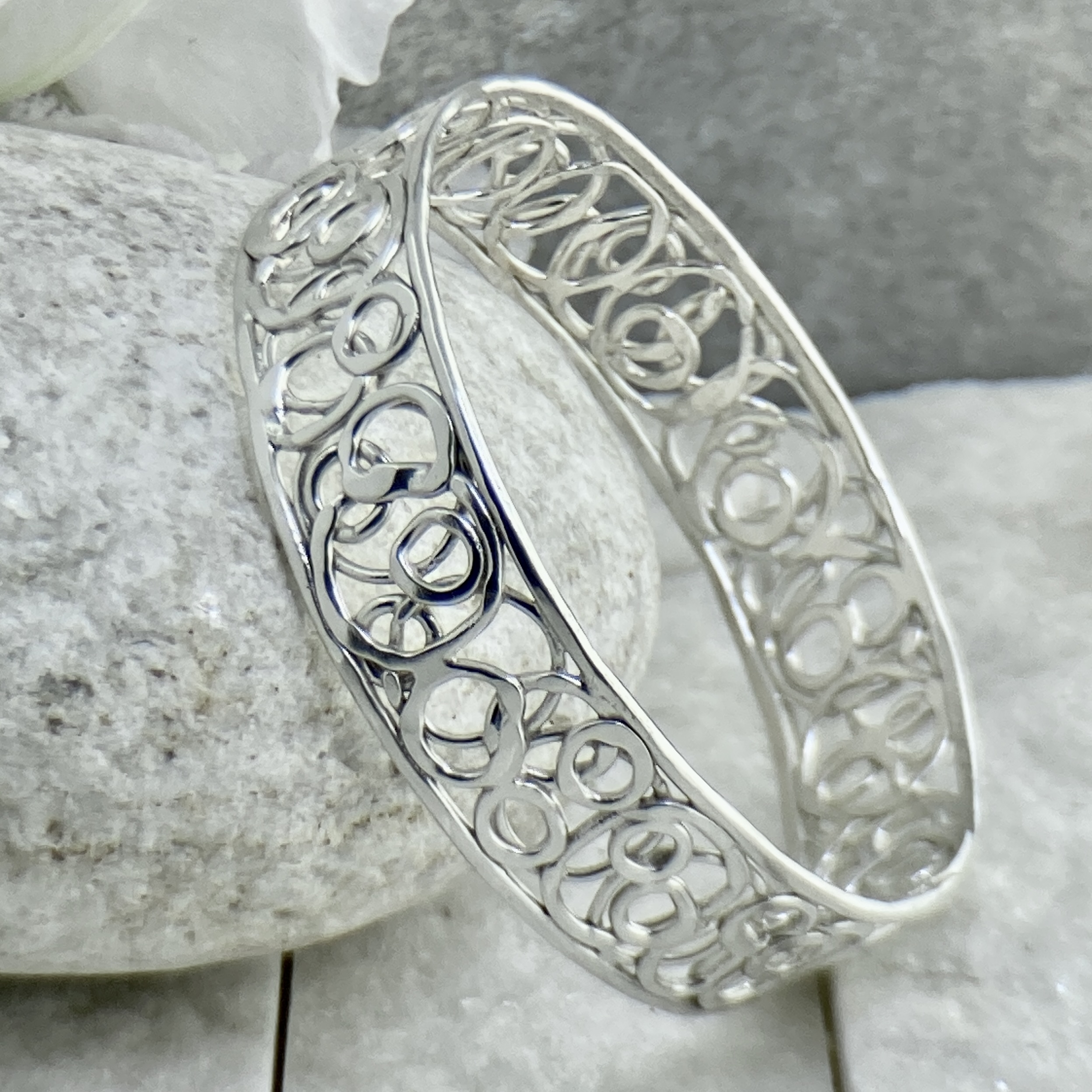 Argentium Silver Pebbles Bangle – Small