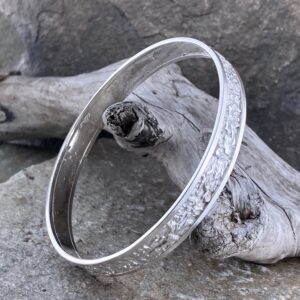 Argentium Silver Lunar Bangle – Shiny