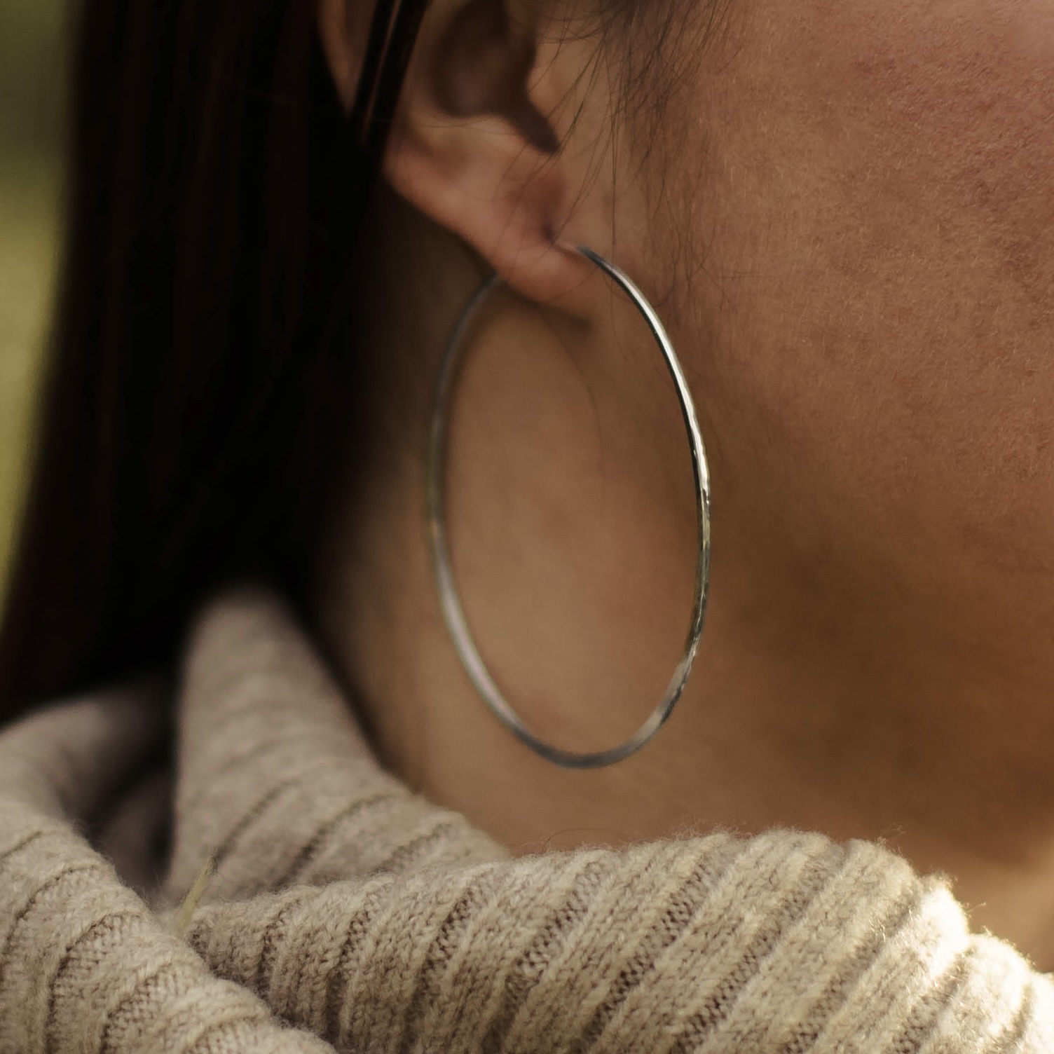 hoop earrings - round large - Argentium silver - Image 4