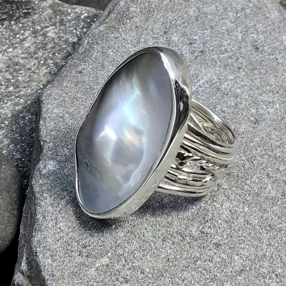 pearl blister ring - size 9.5 - twig band - Argentium silver