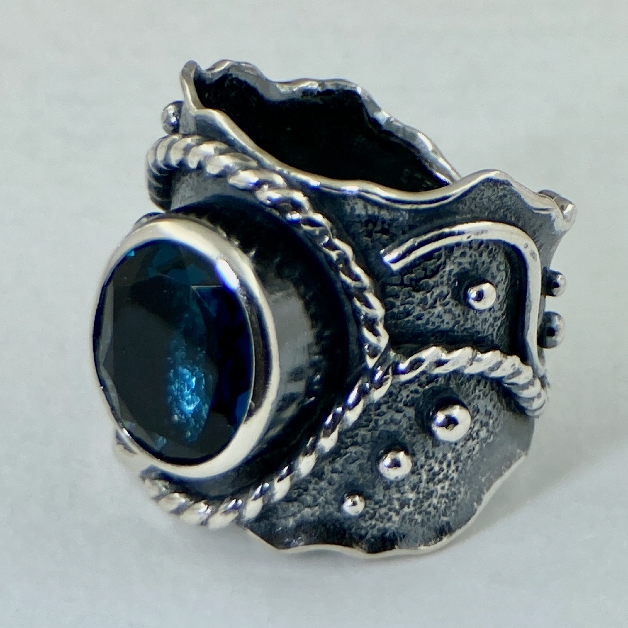 London Blue Topaz Ring – Size 11.25 – Argentium Silver Waves – 9 Carat - Image 2