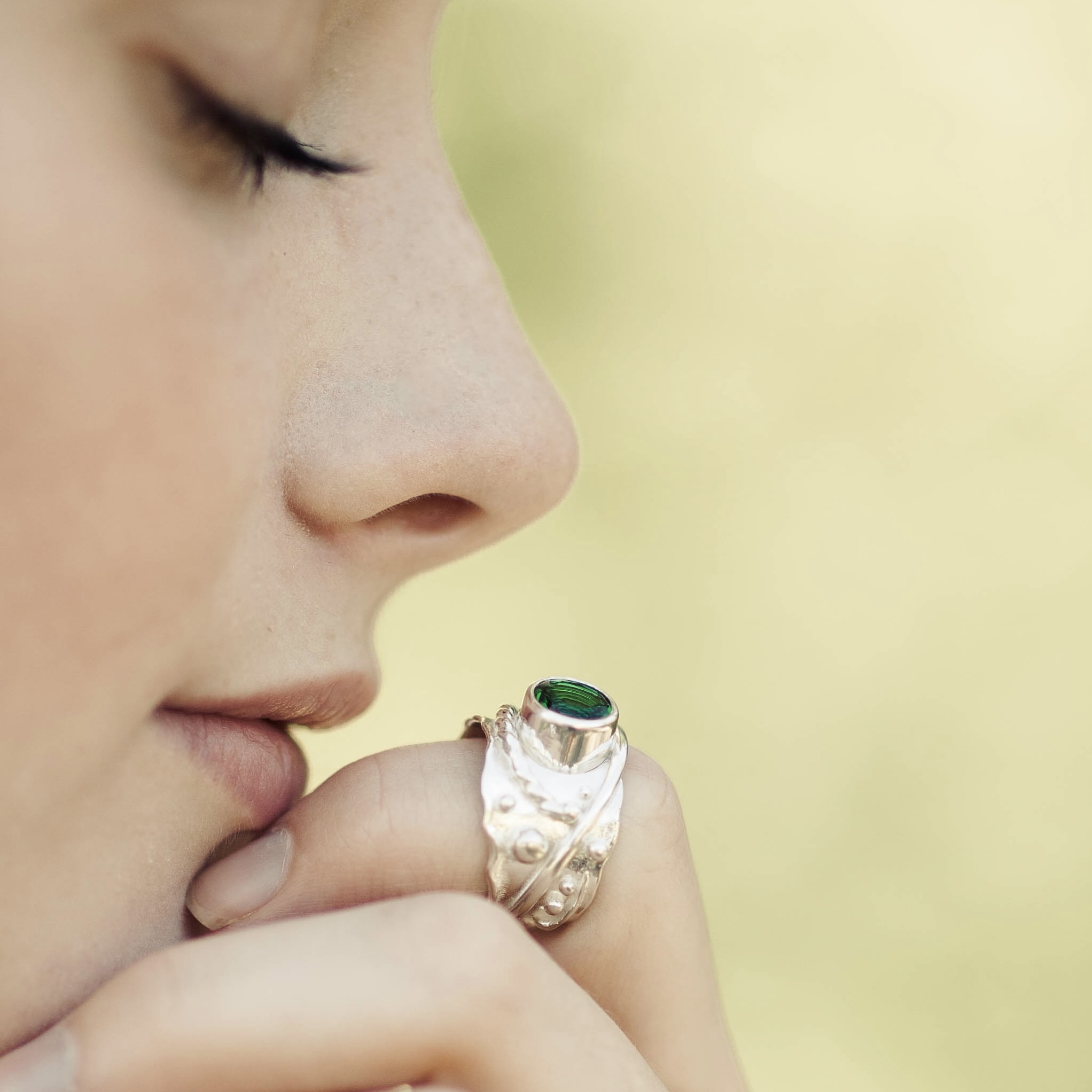 Green Topaz Ring – Size 6.75 – Argentium Silver Water Band – 2.5 Carat - Image 2