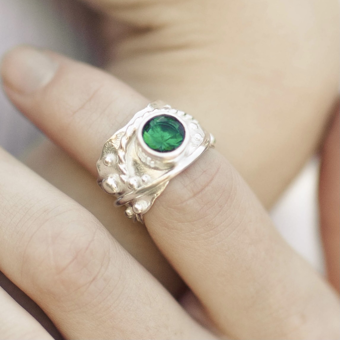 Green Topaz Ring – Size 6.75 – Argentium Silver Water Band – 2.5 Carat - Image 5