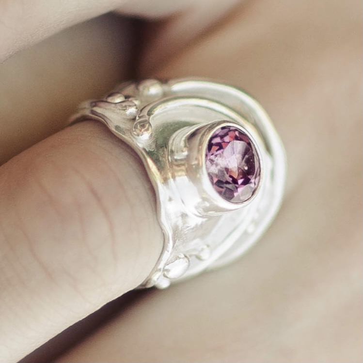 Pink Topaz Ring – Size 6.75 – Argentium Silver Waves – 2.75 Carat - Image 4