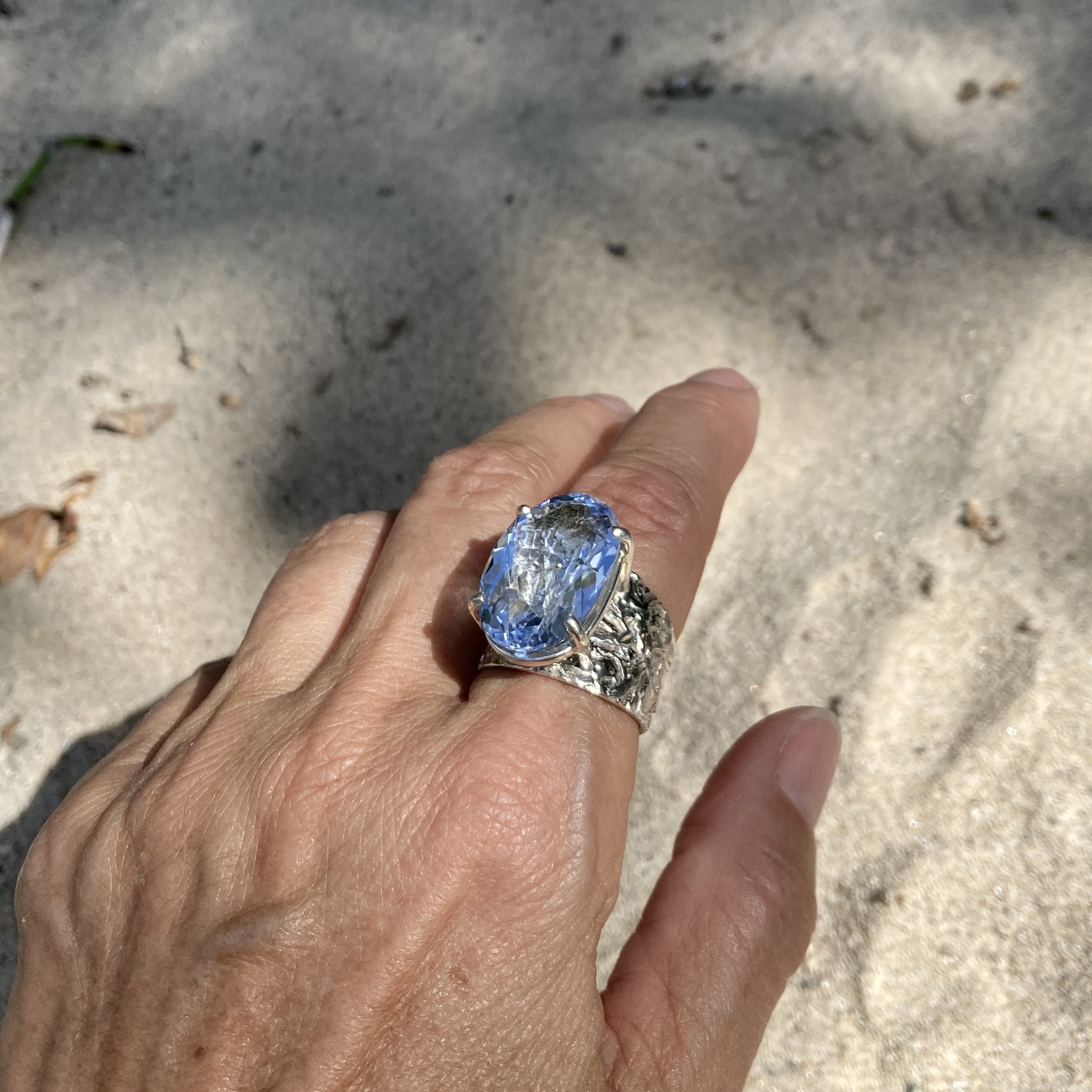 sky blue topaz ring - size 9.5 - Argentium silver lunar band - Image 4