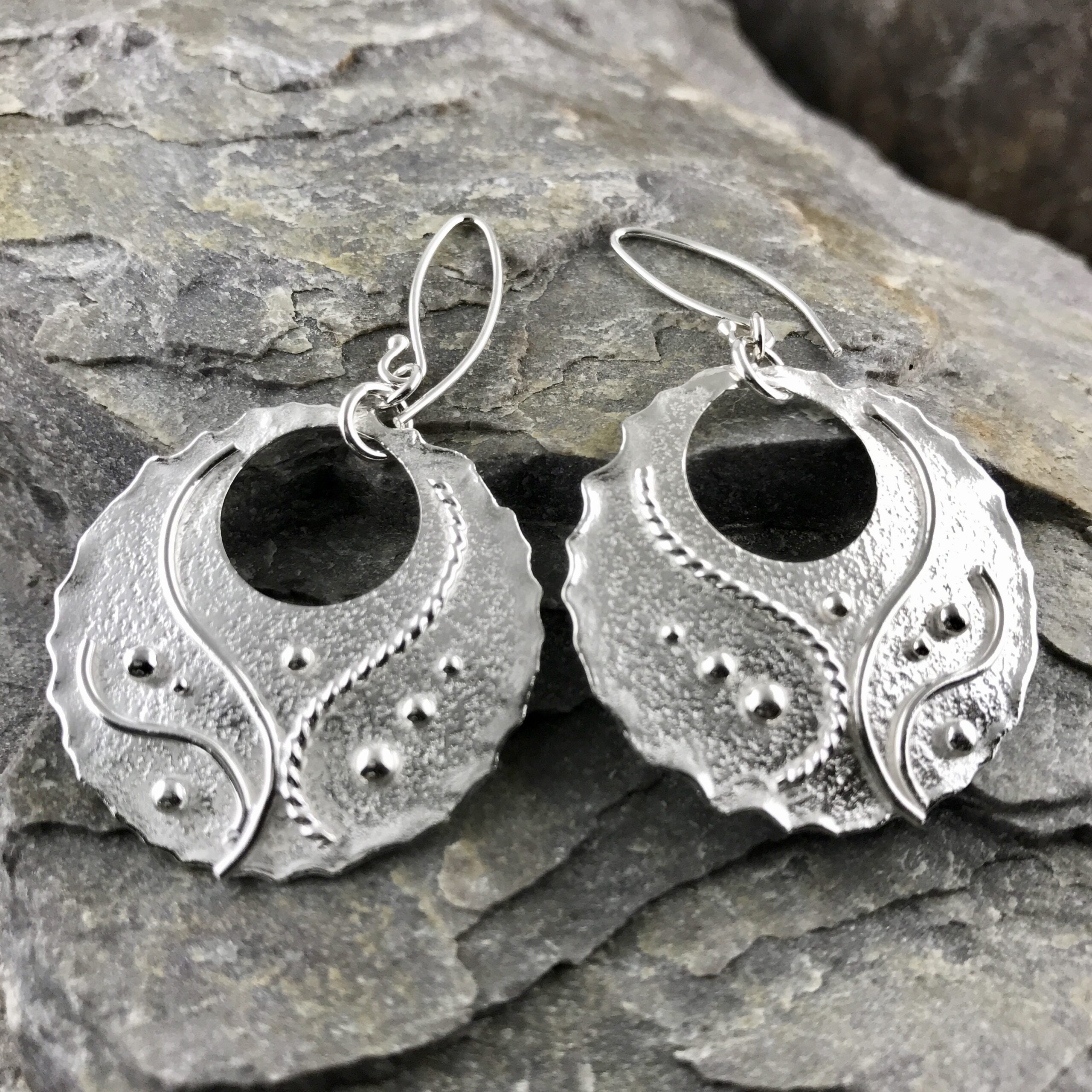 waves earrings - hollow circle - Argentium silver - Xlarge