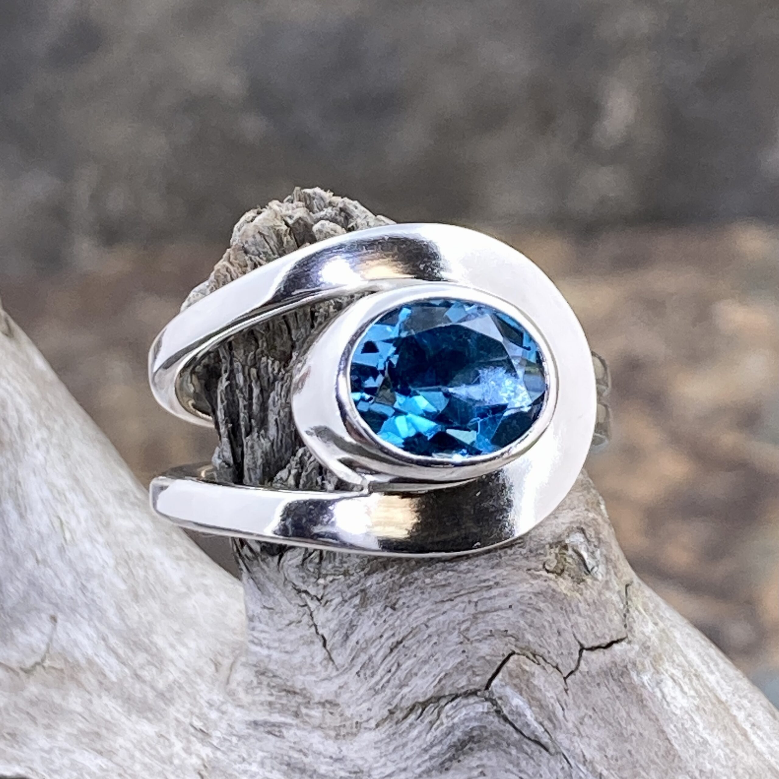 London Blue Topaz Ring – Size 5.25 – Argentium Silver Buttonhole – 2 Carat - Image 5