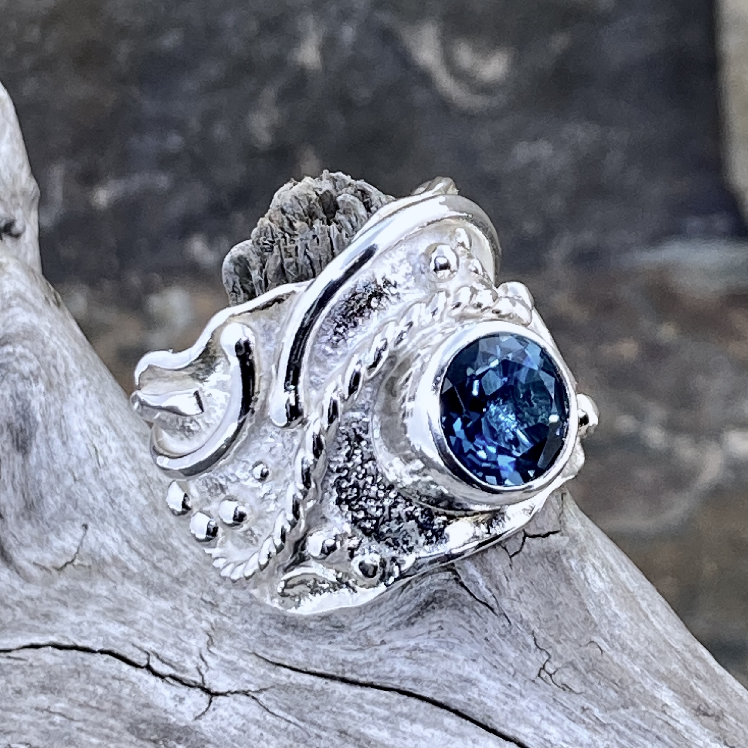 London topaz ring - size 7.25 - Argentium silver waves - 2.5 carat