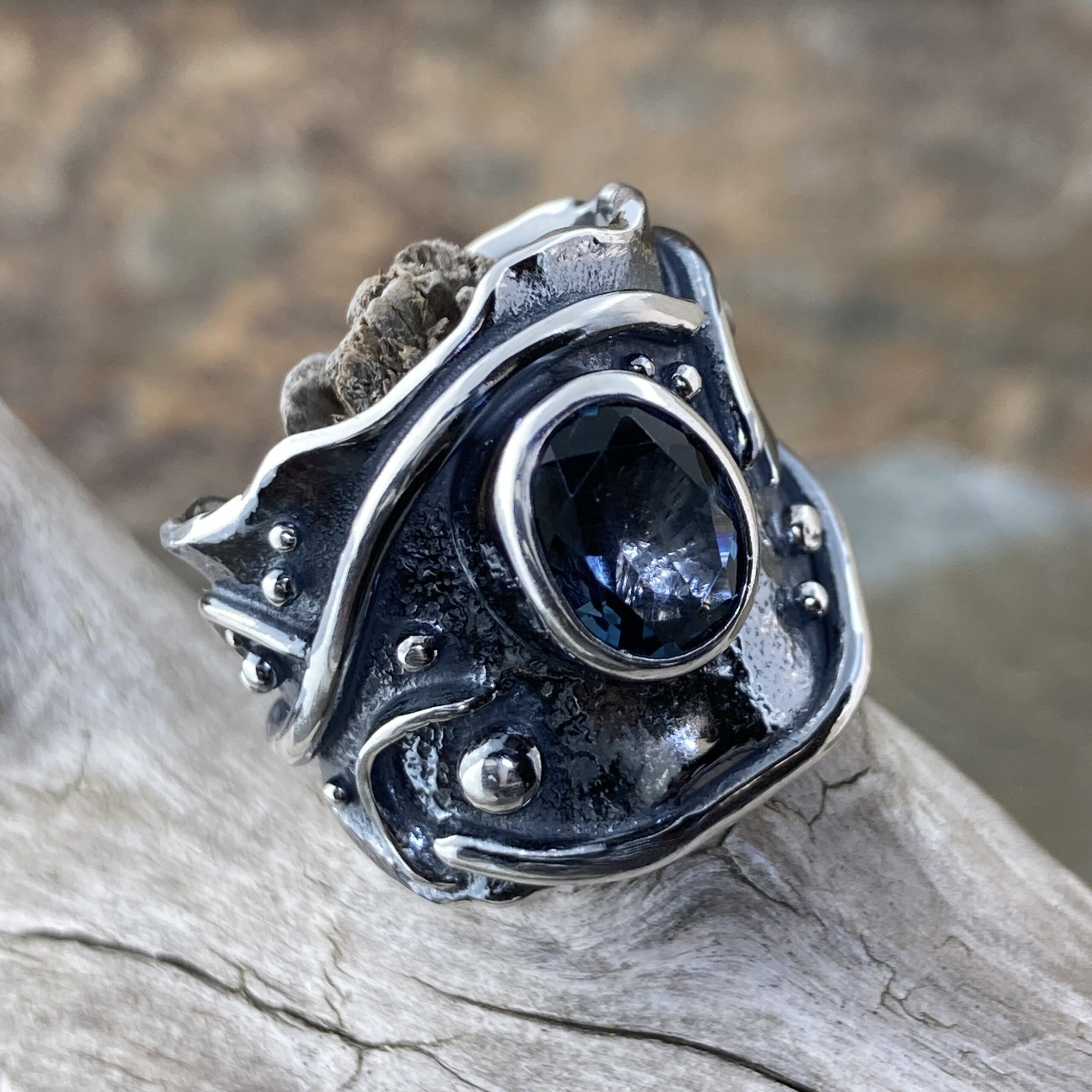 London Blue Topaz Ring – Size 7 – Argentium Silver Waves – 2.5 Carat - Image 3