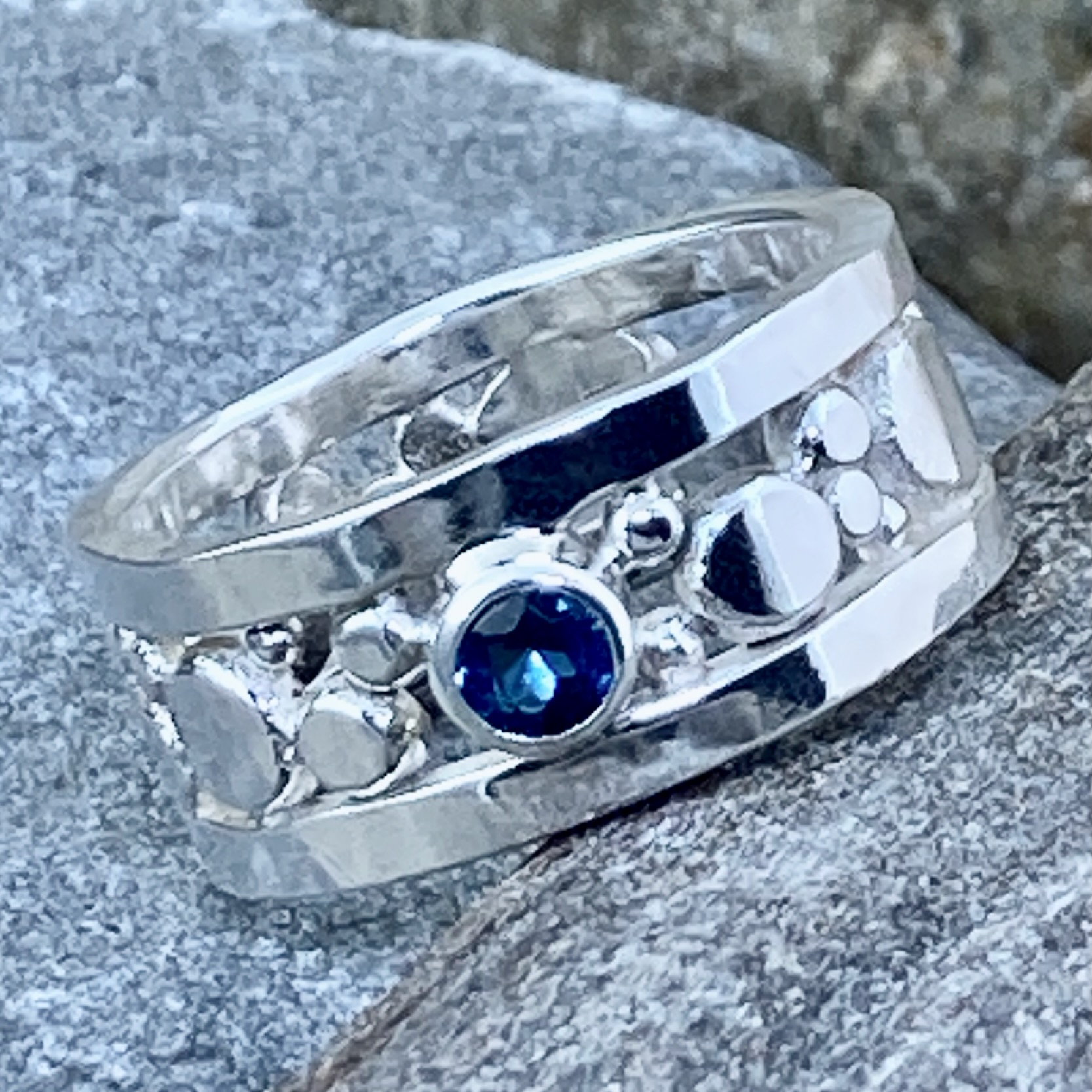 London topaz ring - size 8.75 - flat granules - Argentium silver - Image 3