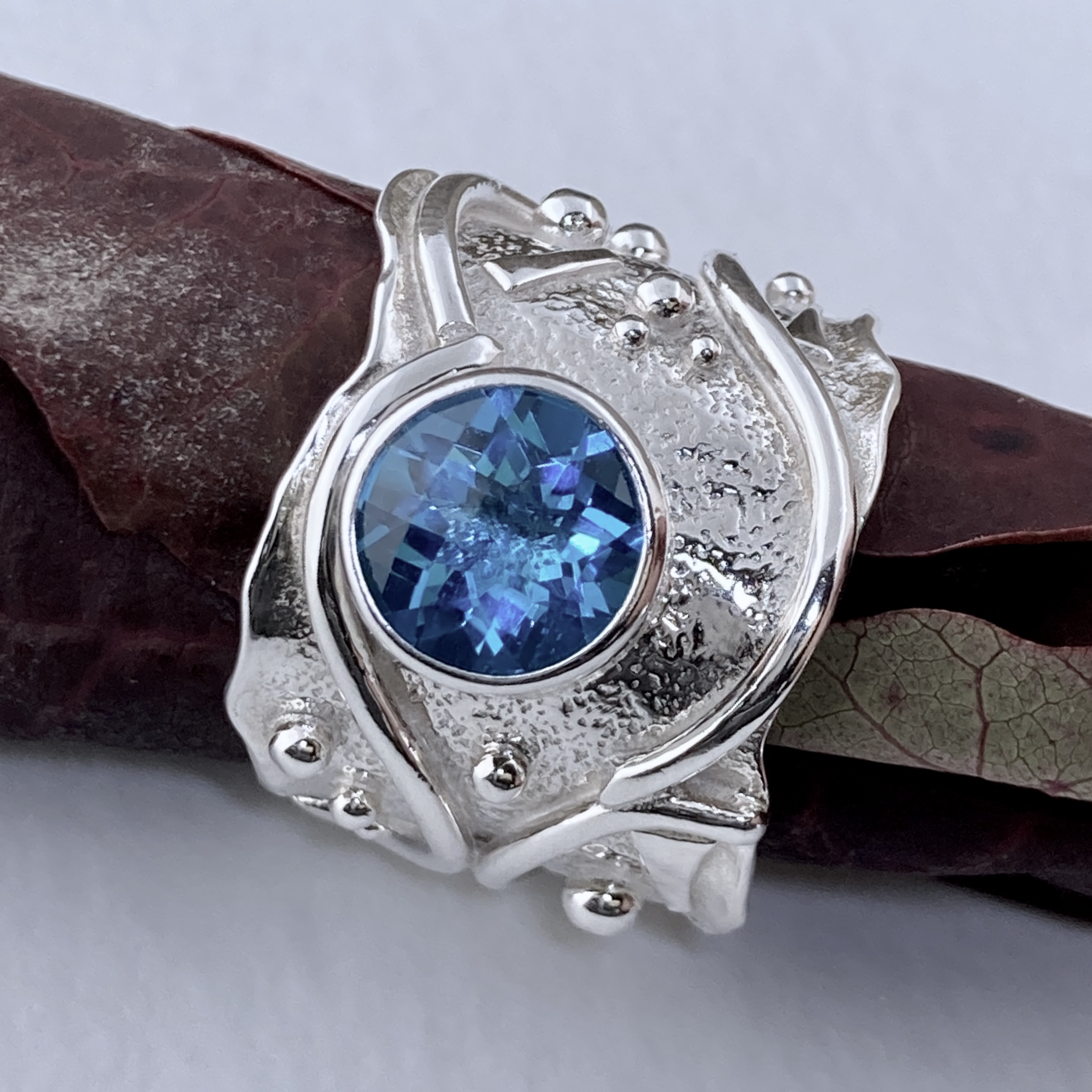 Swiss Topaz Ring – Size 10.75 – Argentium Silver Waves – 4 Carat - Image 3