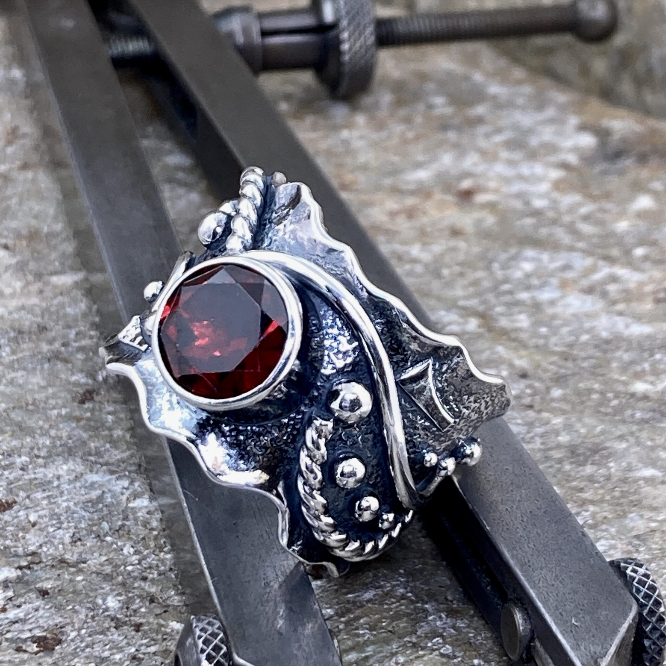 garnet ring - size 12 - Argentium silver waves - 5 carat