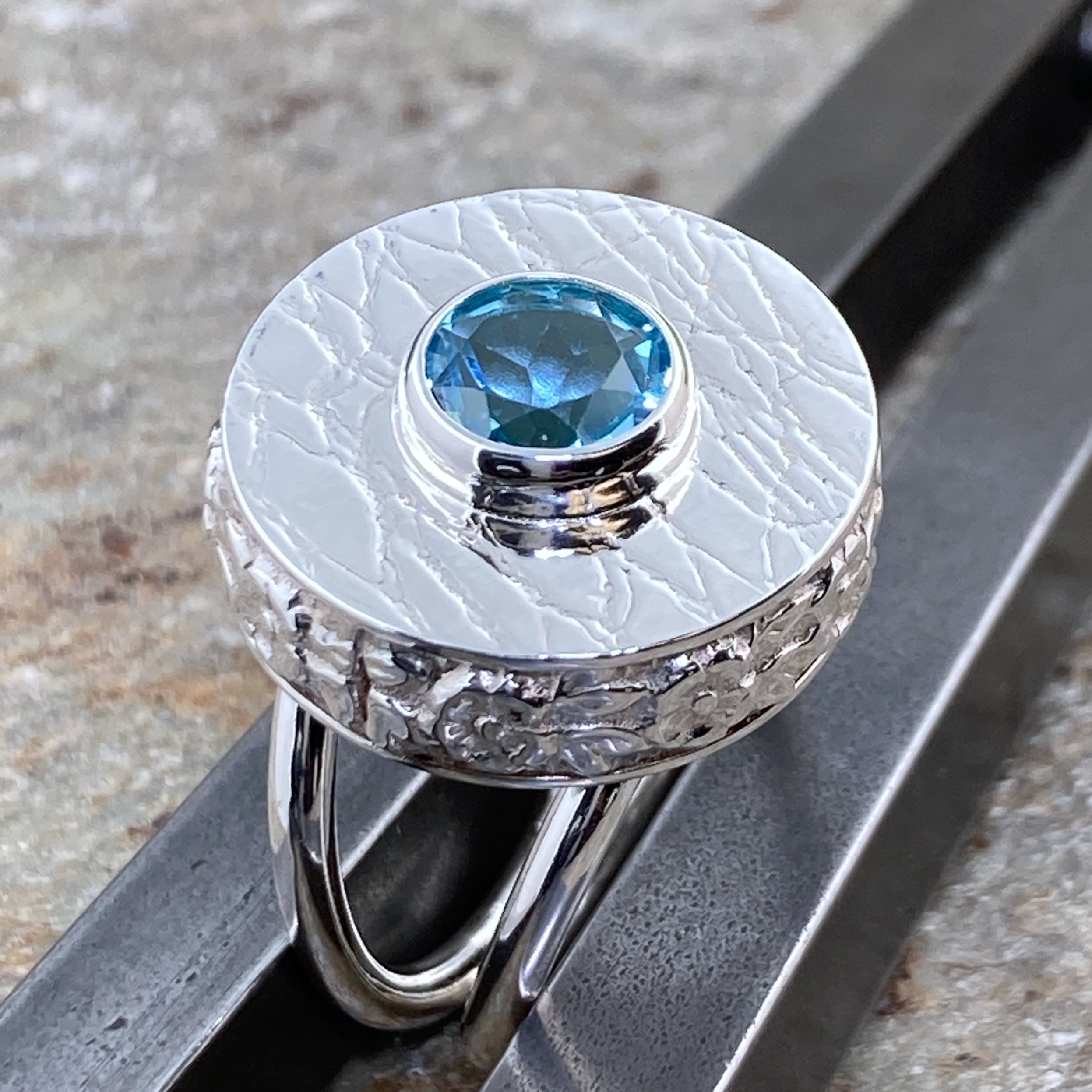 Aquamarine Ring – Size 7 – Argentium Silver Full Moon Double-Band – 3 Carat