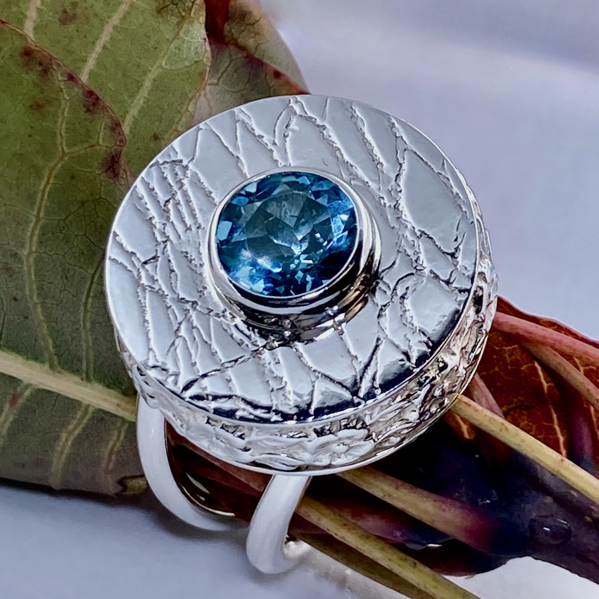 Aquamarine Ring – Size 7 – Argentium Silver Full Moon Double-Band – 3 Carat - Image 4