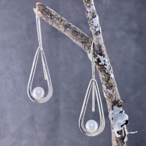 pearl earrings - hollow teardrop - Argentium silver