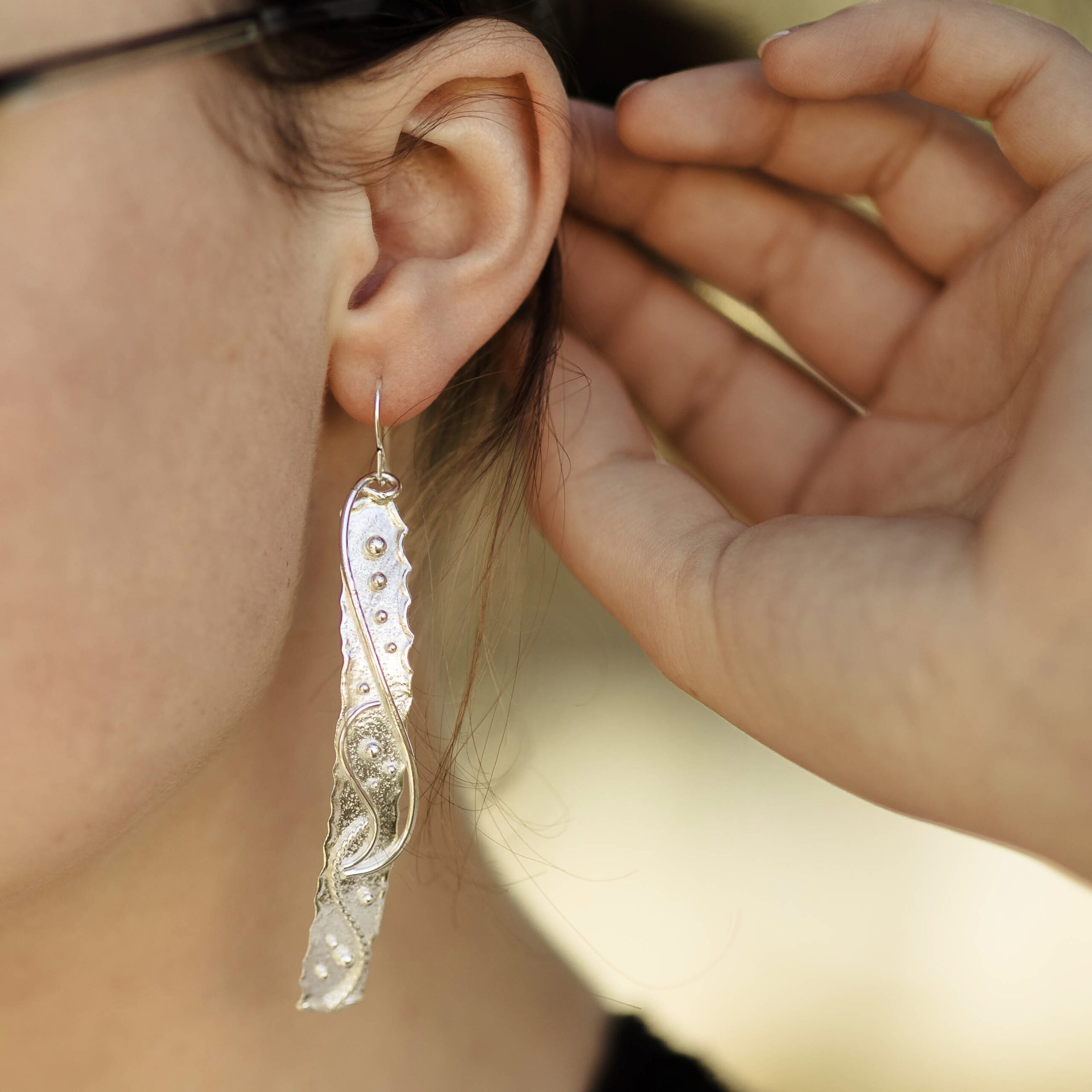 waves earrings - long bar - Argentium silver - Image 4