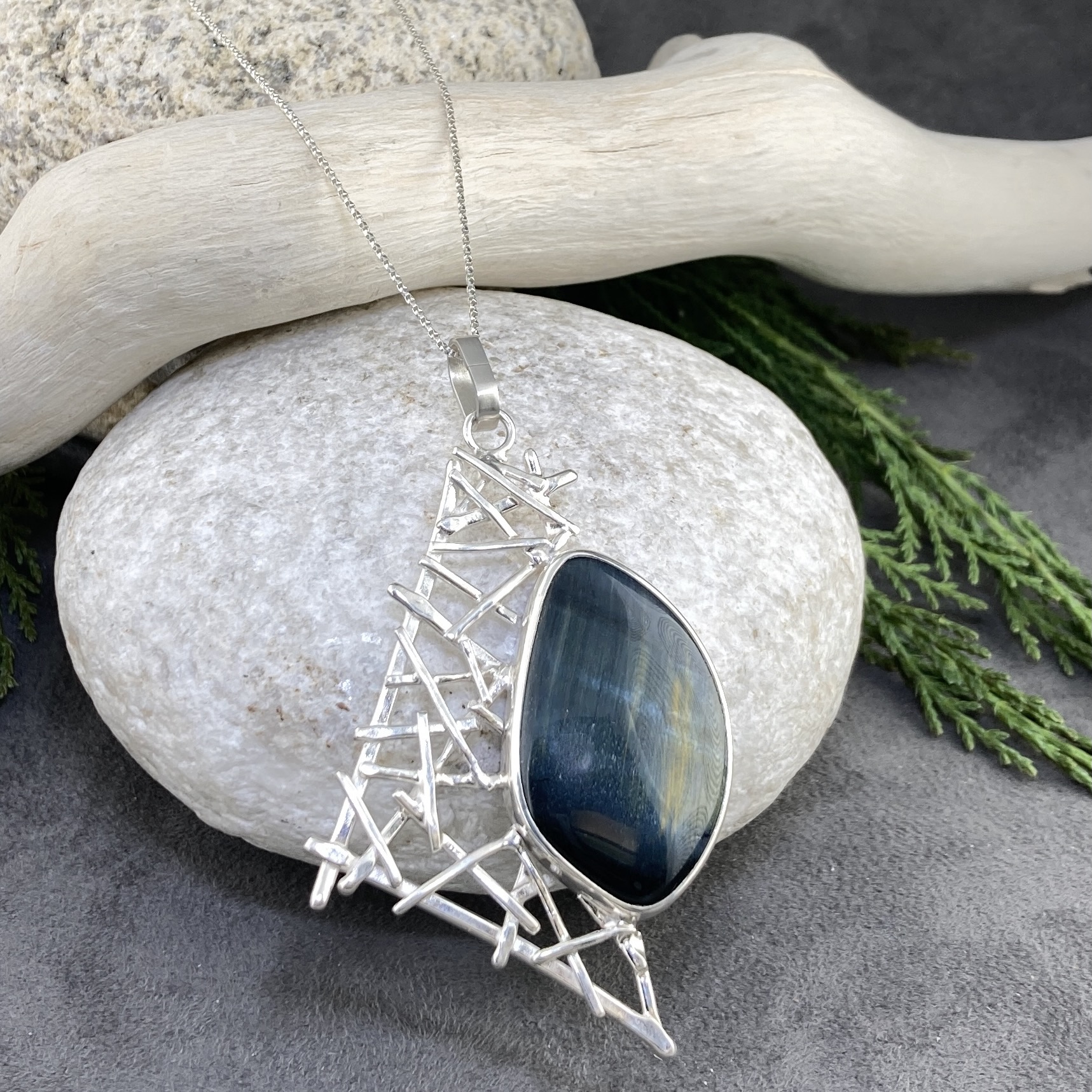 hawks eye pendant - Argentium silver twigs - Image 3
