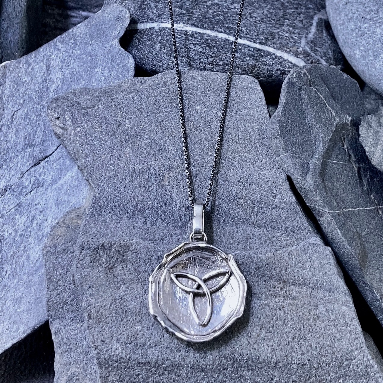 Trinity Knot Pendant – Argentium Silver Wax Seal – Antique - Image 9