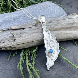 Swiss topaz pendant - Argentium silver - 1 carat