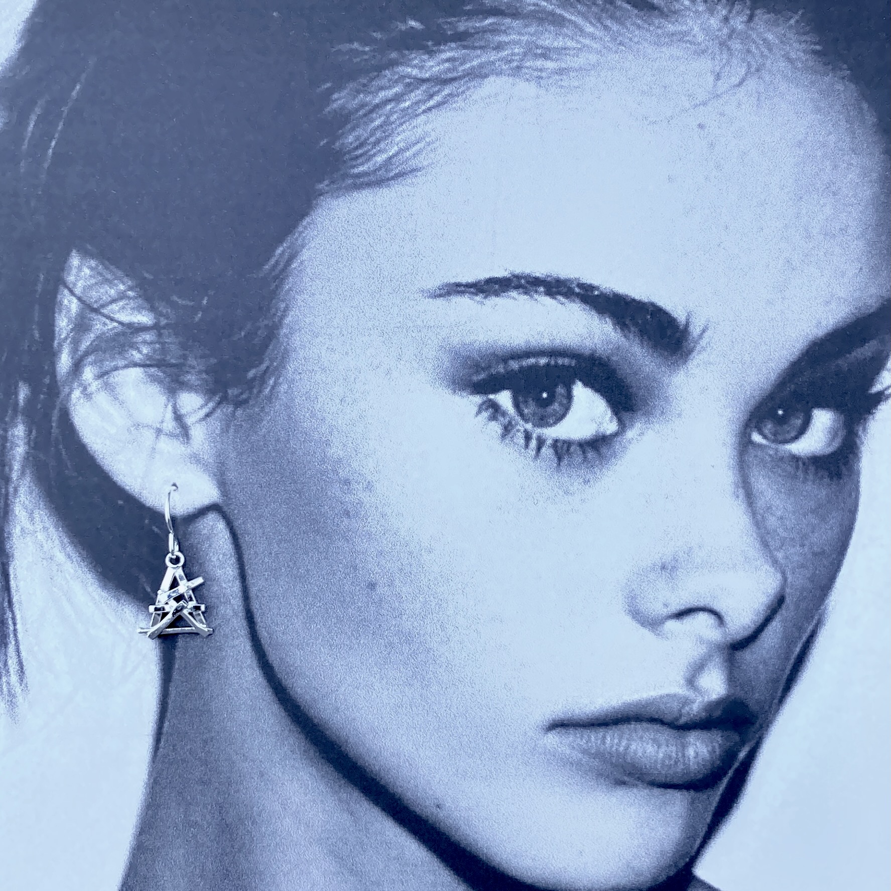 twig earrings - triangle - Argentium silver - Image 2