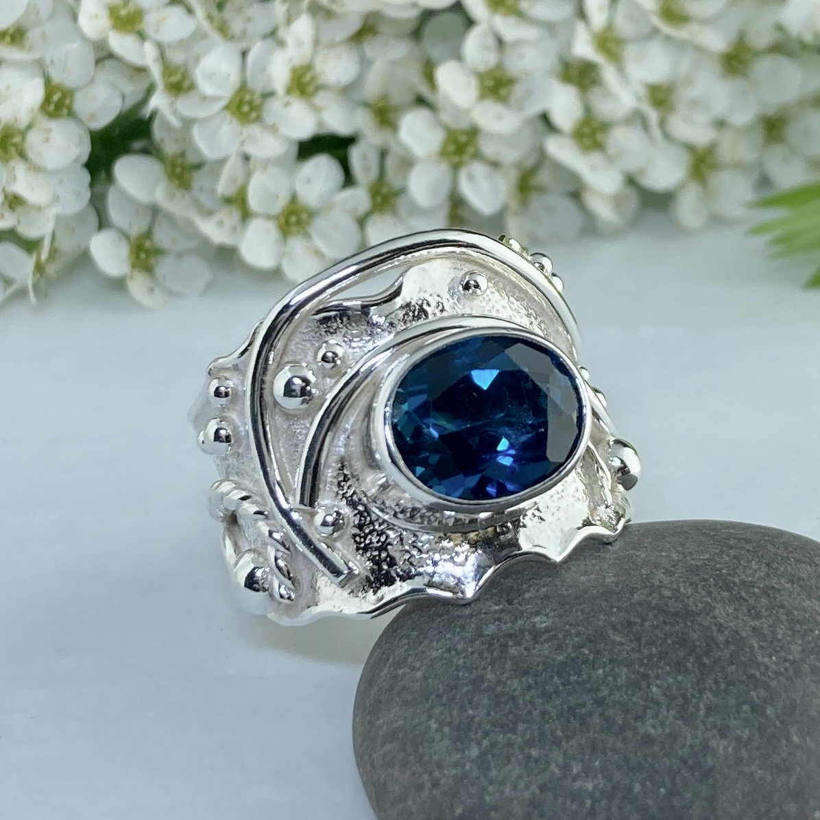 London Blue Topaz Ring – Size 10 – Argentium Silver Waves – 4 Carat - Image 3