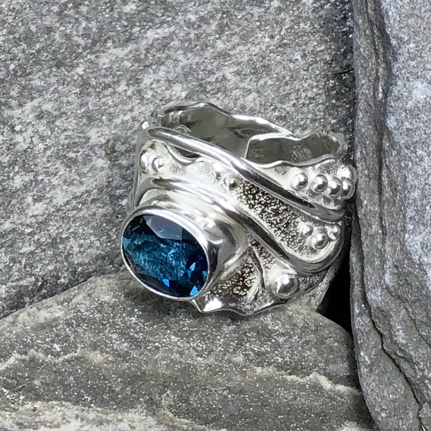 London Blue Topaz Ring – Size 10 – Argentium Silver Waves – 4 Carat - Image 2