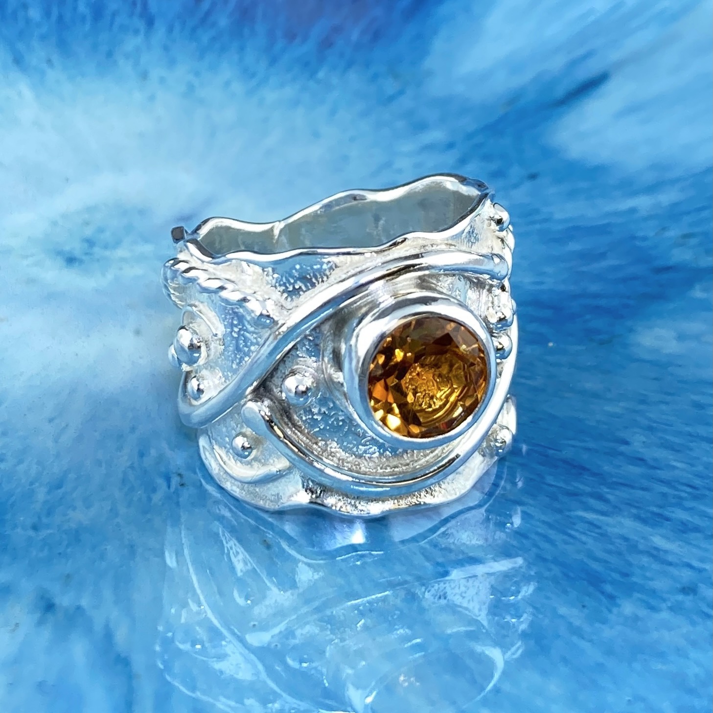 citrine ring - size 8.75 - Argentium silver waves - 2.25 carat - Image 3