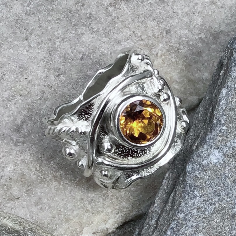citrine ring - size 8.75 - Argentium silver waves - 2.25 carat - Image 2