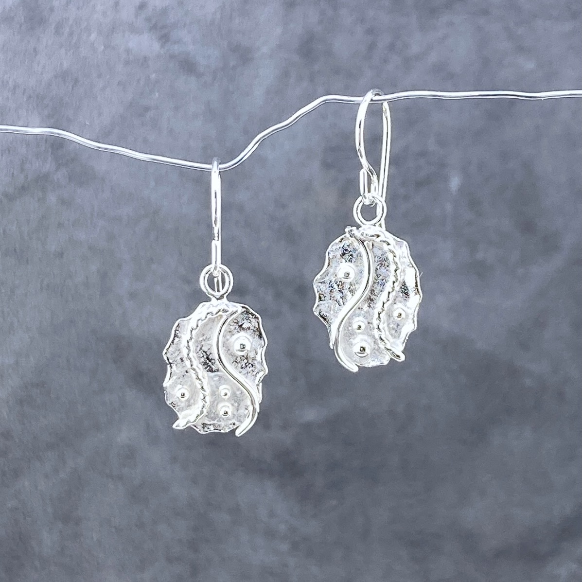 waves earrings - small oval - Argentium silver - Image 4