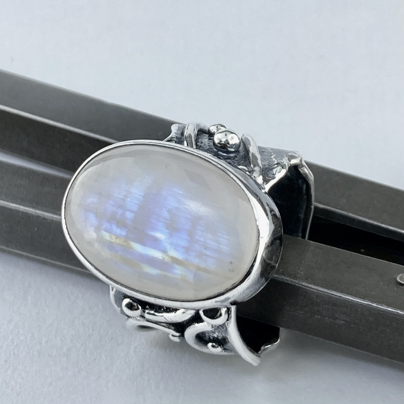 Moonstone Ring – Size 9.25 – Argentium Silver Waves – 16 Carat - Image 3