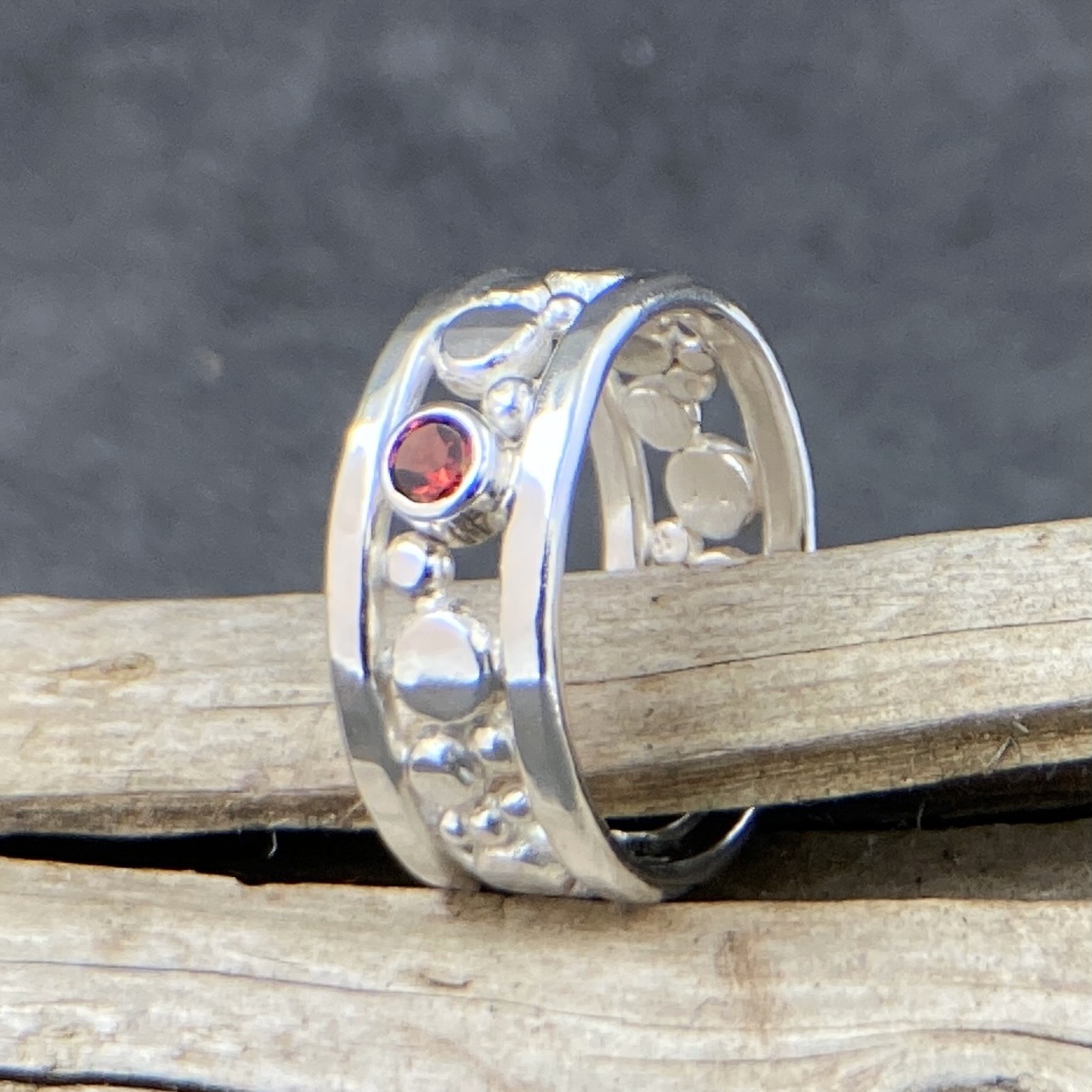 Garnet Ring – Size 10.25 – Argentium Silver Flat Granules – 0.25 Carat - Image 3
