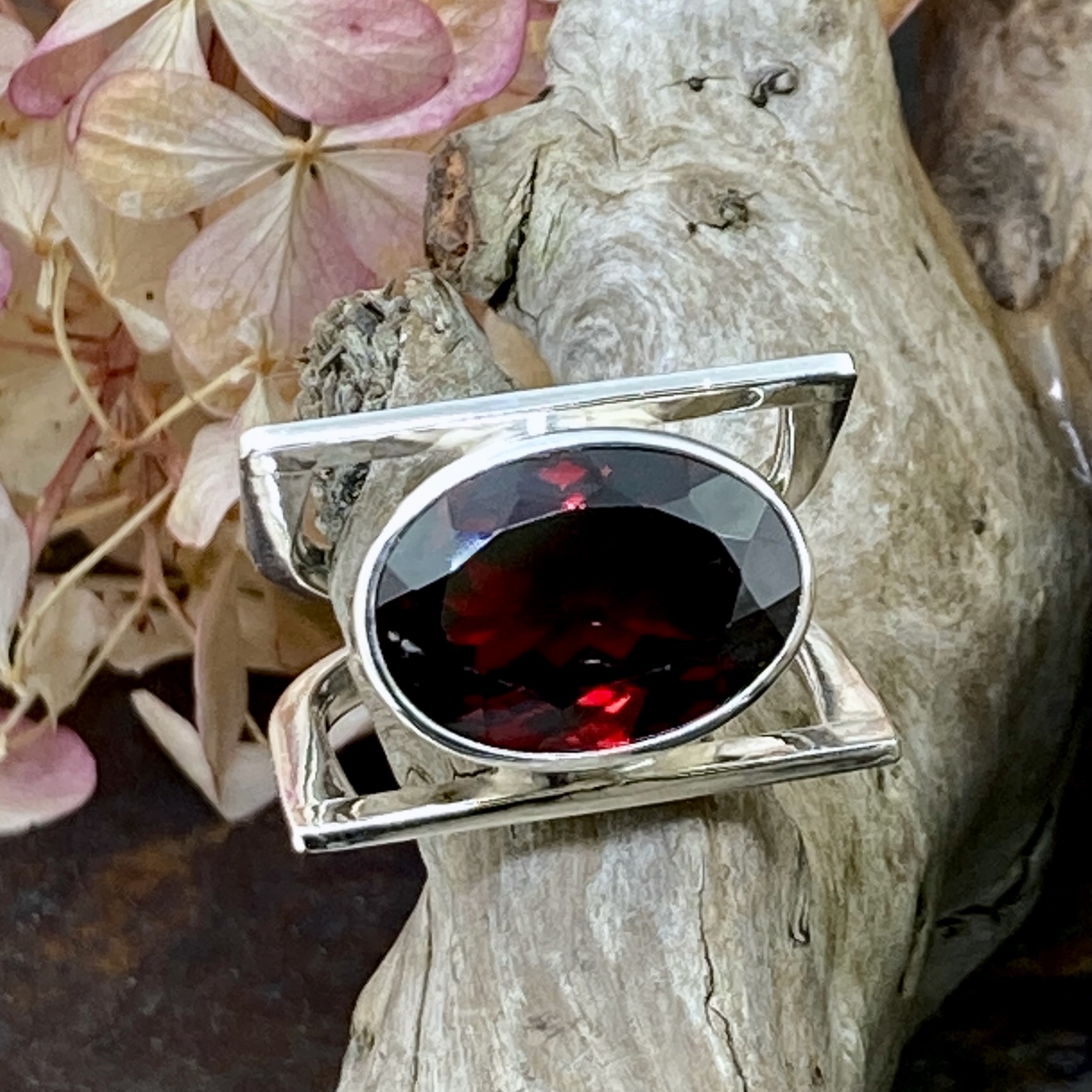 Garnet Ring – Size 10.5 – Argentium Silver Double-D Band – 16 Carat - Image 2