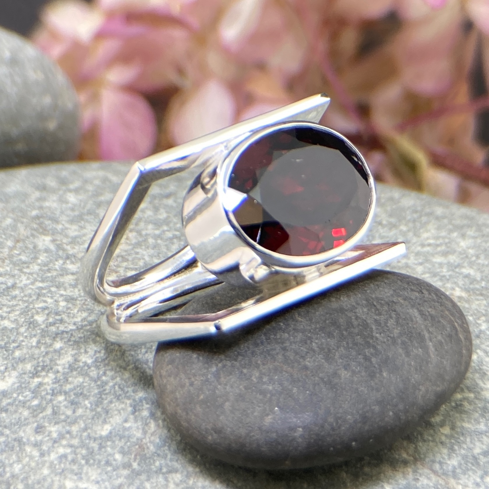 Garnet Ring – Size 10.5 – Argentium Silver Double-D Band – 16 Carat - Image 3