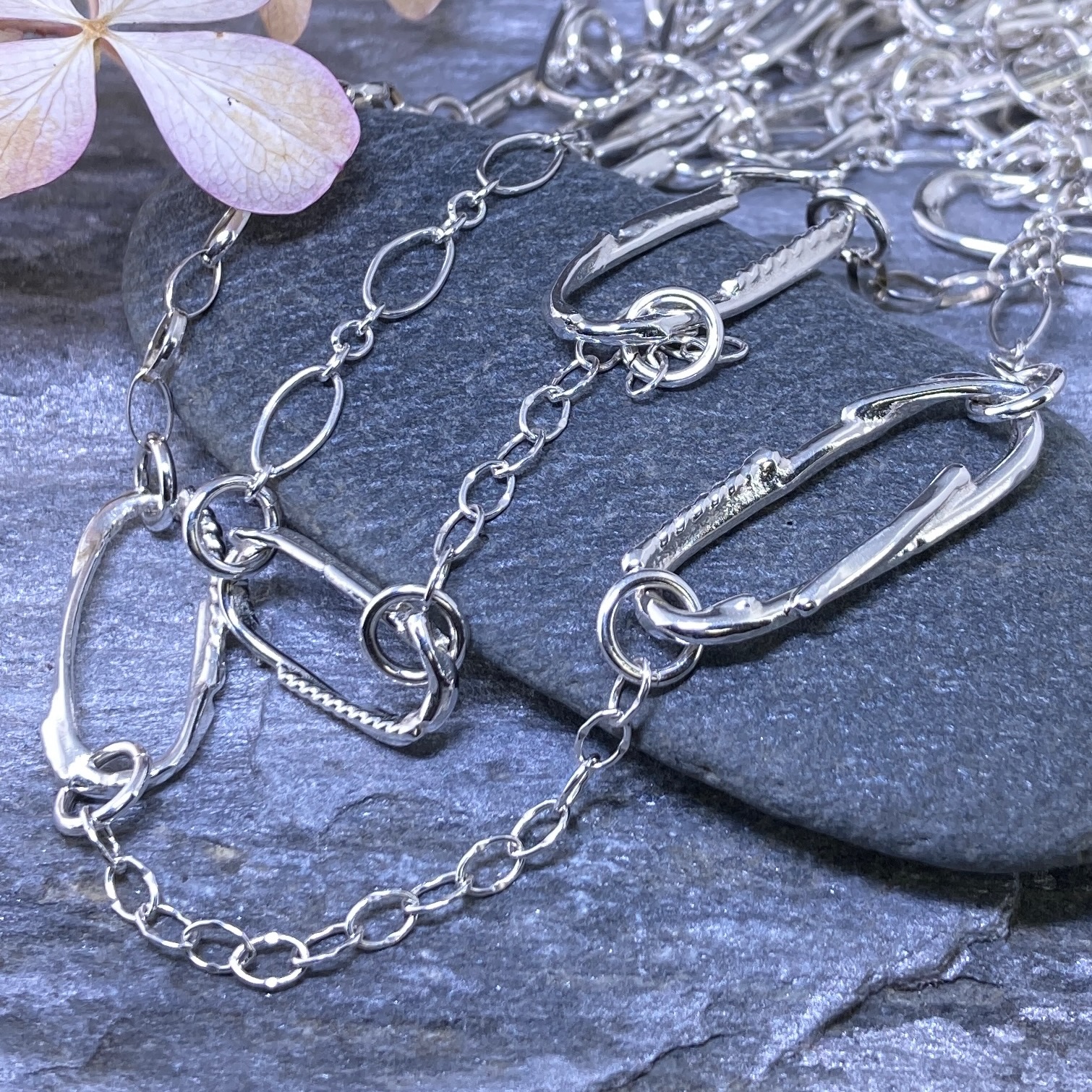 freeform oval necklace - Argentium silver - Image 4