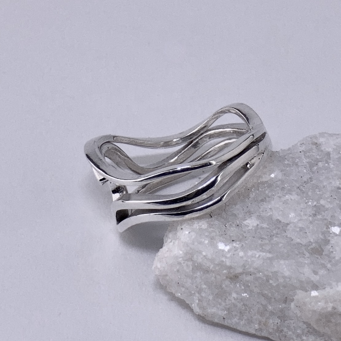 wave ring - size 9.25 - Argentium silver open band - Image 2