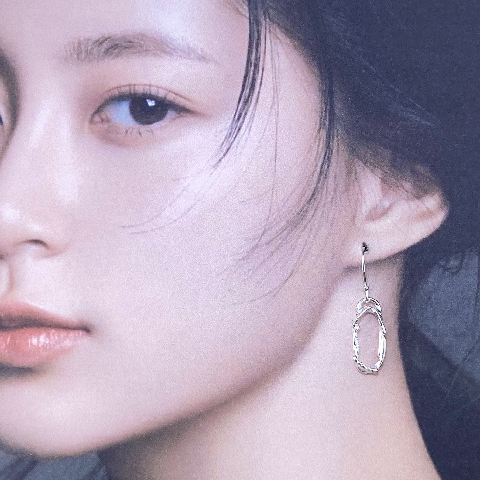 freeform oval earrings - Argentium silver - small - Image 3