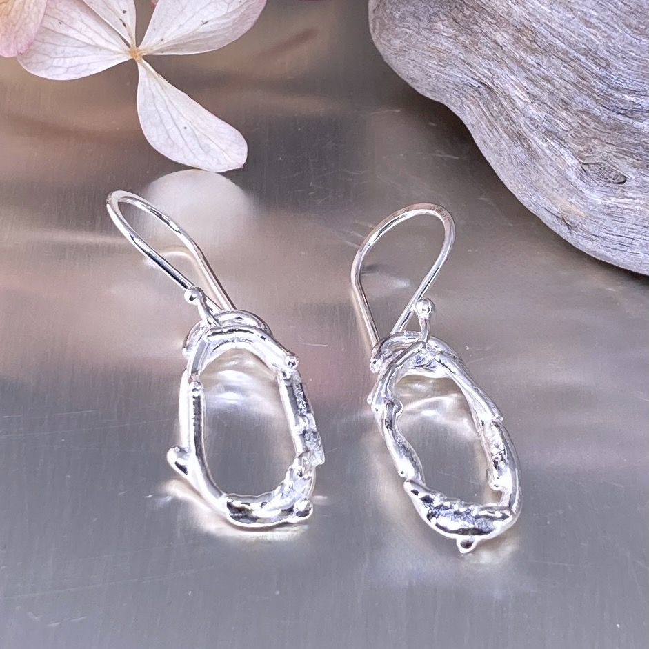 freeform oval earrings - Argentium silver - small - Image 2