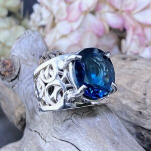 London Blue Topaz Ring – Size 8.5 – Argentium Silver Pebbles – 9.5 Carat