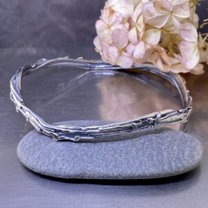 Wavy Bark Bangle – Argentium Silver – XXLarge – Antique Finish