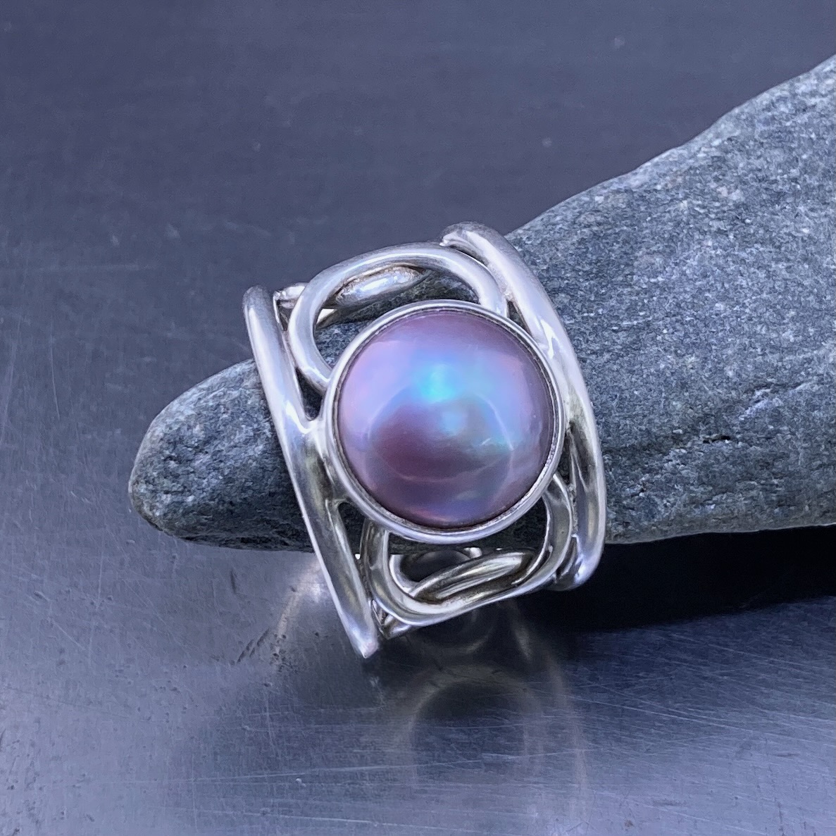 Mabe’ Pearl Ring – Size 9.25 – Argentium Silver Boulder Band - Image 4