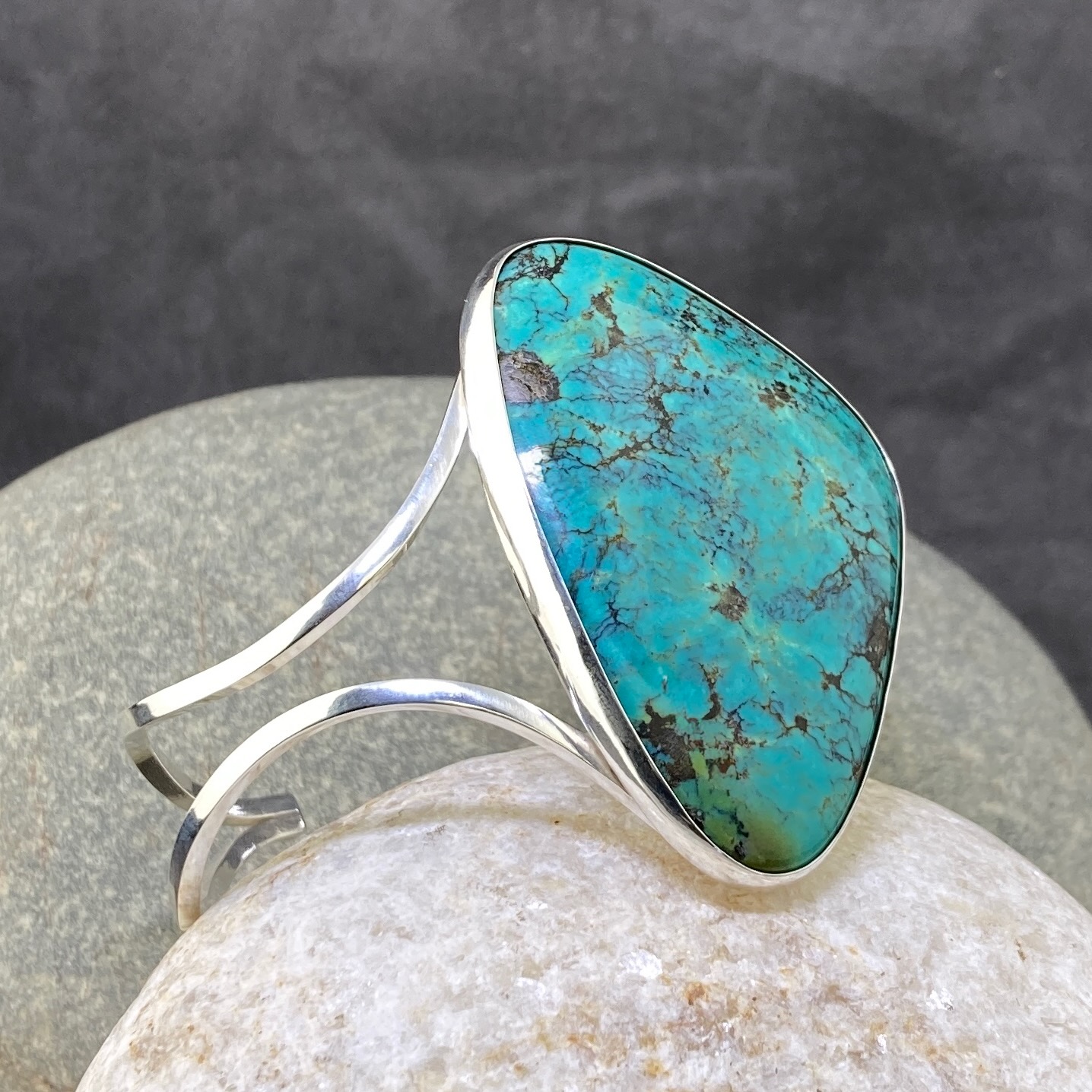 Turquoise Argentium Silver Cuff Bracelet – Large - Polished - Image 3