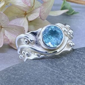 Aquamarine Ring – Size 9 – Argentium Silver Waves – 2 Carat