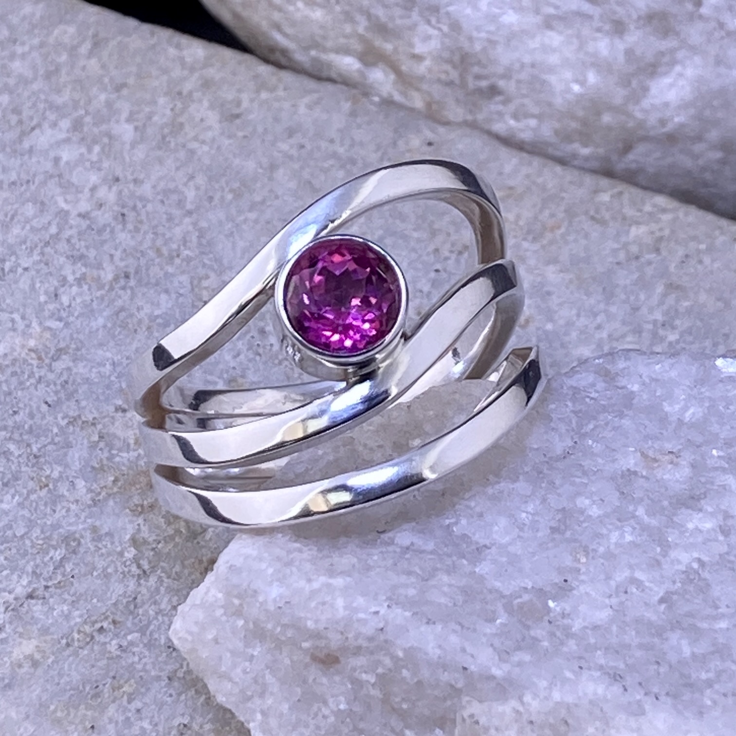 Pink Topaz Ring – Size 9.5 – Wind Design – 1.5 Carat - Image 5