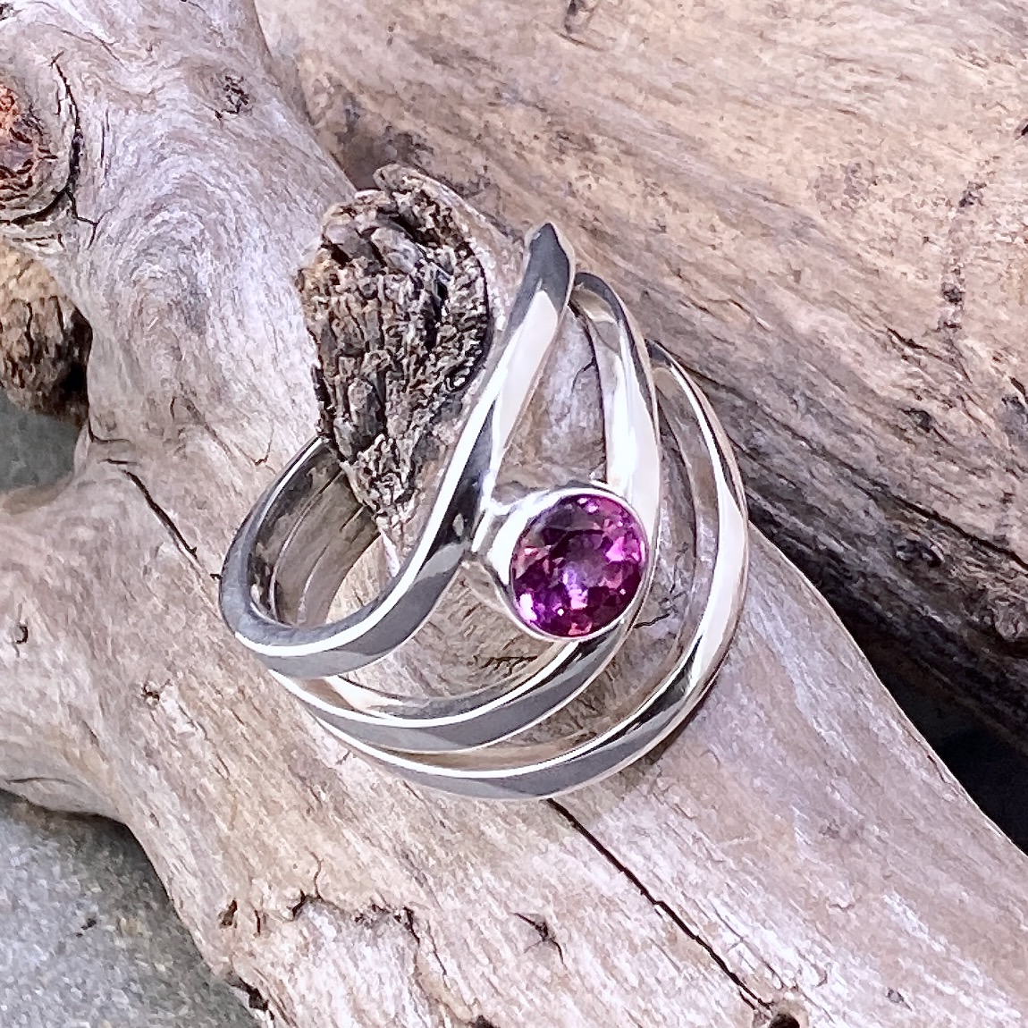 Pink Topaz Ring – Size 9.5 – Wind Design – 1.5 Carat - Image 4