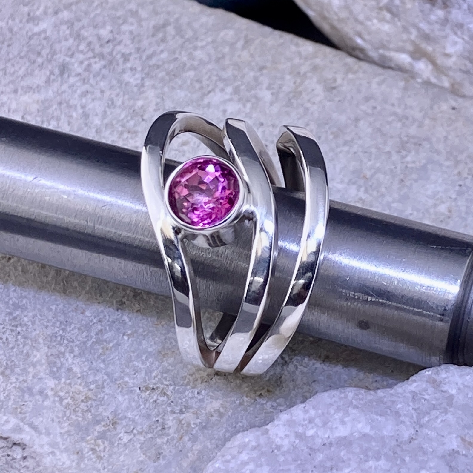 Pink Topaz Ring – Size 9.5 – Wind Design – 1.5 Carat - Image 7